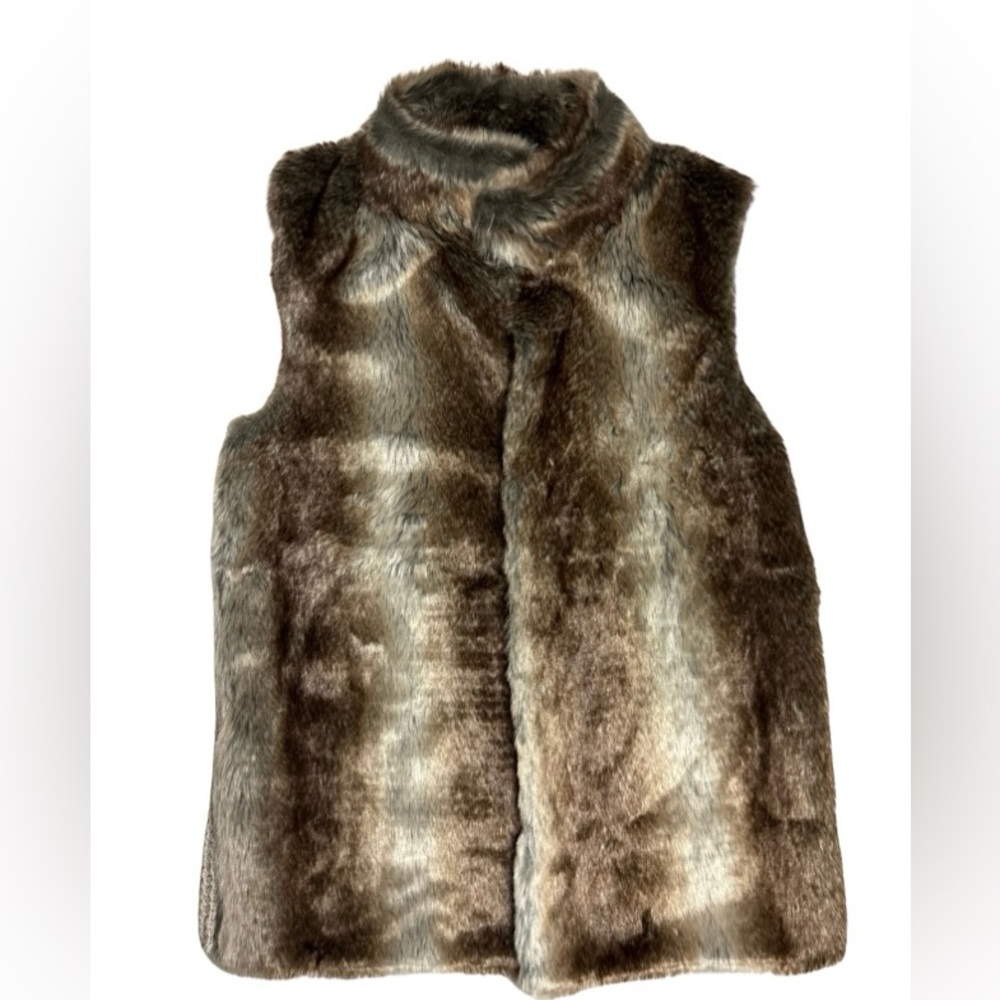 Song N Spirit Faux Fur Sweater Back Drape Vest  Size M